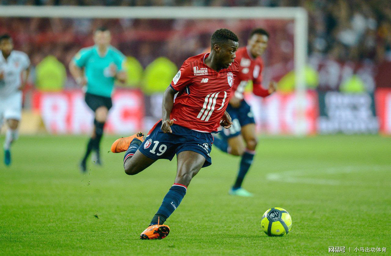 包含集结日法甲焦点战;勒沃库森手感冰凉;球迷炸锅;轮换策略成焦点的词条 包含集结日法甲焦点战;勒沃库森手感冰凉;球迷炸锅;轮换策略成焦点的词条